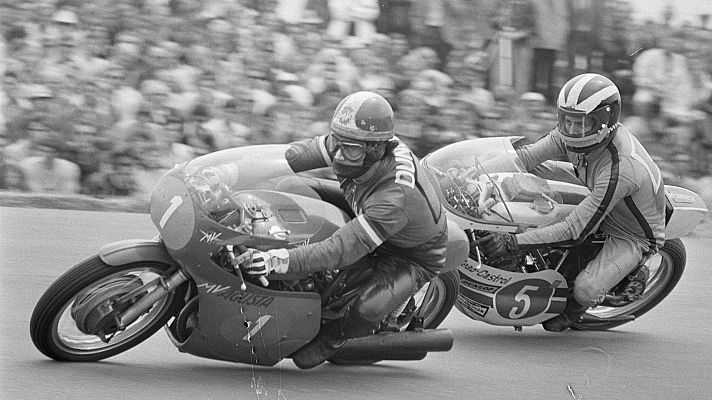 Álvarez café - Programa 2: Giacomo Agostini