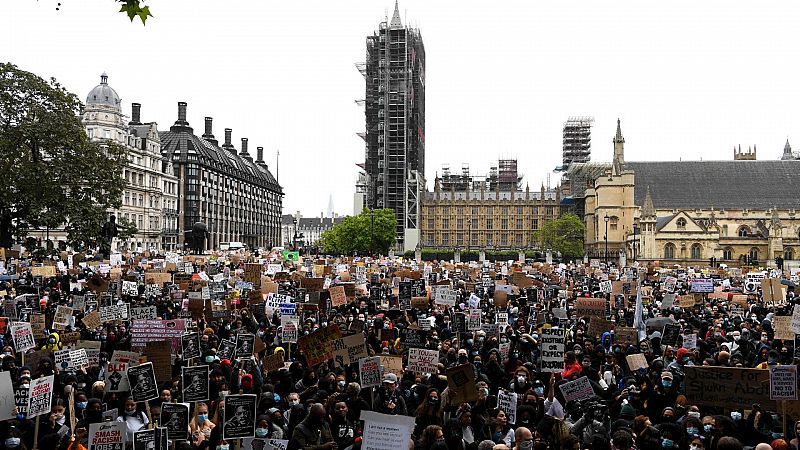 Las protestas por la muerte de George Floyd se extienden por el mundo