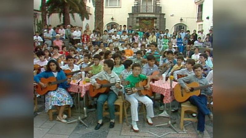 Tenderete - 07/06/2020 Tenderete Infantil (1985),  Proyecto de desarrollo comunitario de La Aldea, la Parranda del millo y solistas