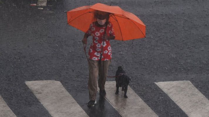 El tiempo - Nubosidad abundante en gran parte de la  Península con chubascos y tormentas ocasionales