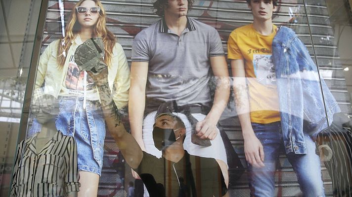 Telediario 1 - ¿Cambiará el coronavirus nuestra forma de consumir moda para siempre?