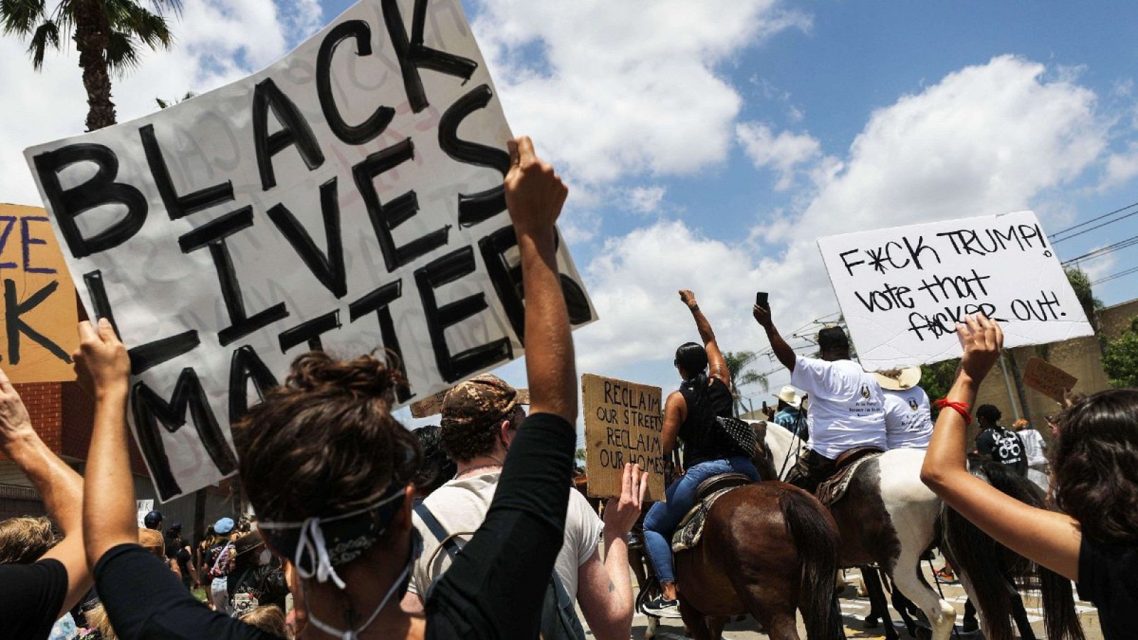 Mineápolis anuncia el desmantelamiento de su departamento de policía | Ver