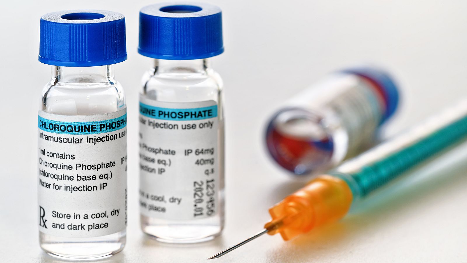 La velocidad a la que se buscan certezas sobre el coronavirus ha provocado una sobrepublicación científica al respecto. Tanto que en algunos casos se han difundido estudios contradictorios en cuestión de días. La situación ha puesto en entredicho el 