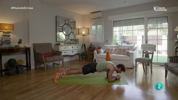 Muévete en casa - Ejercicios de suelo que fortalecerán nuestros glúteos