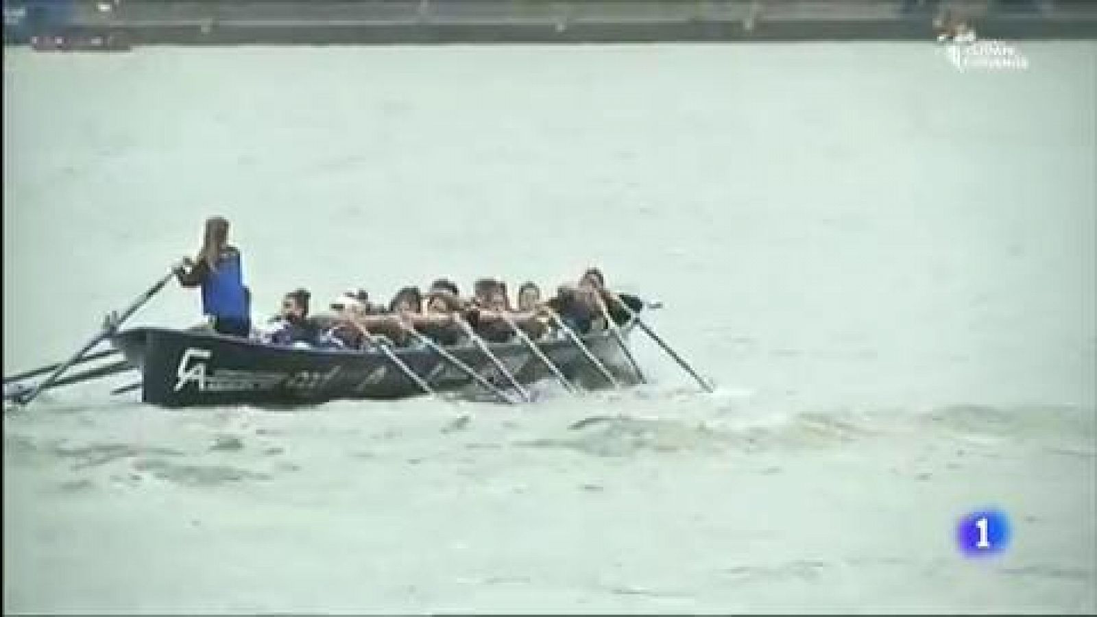 Telediario 1: Las traineras vascas vuelven a surcar el agua salada del mar | RTVE Play