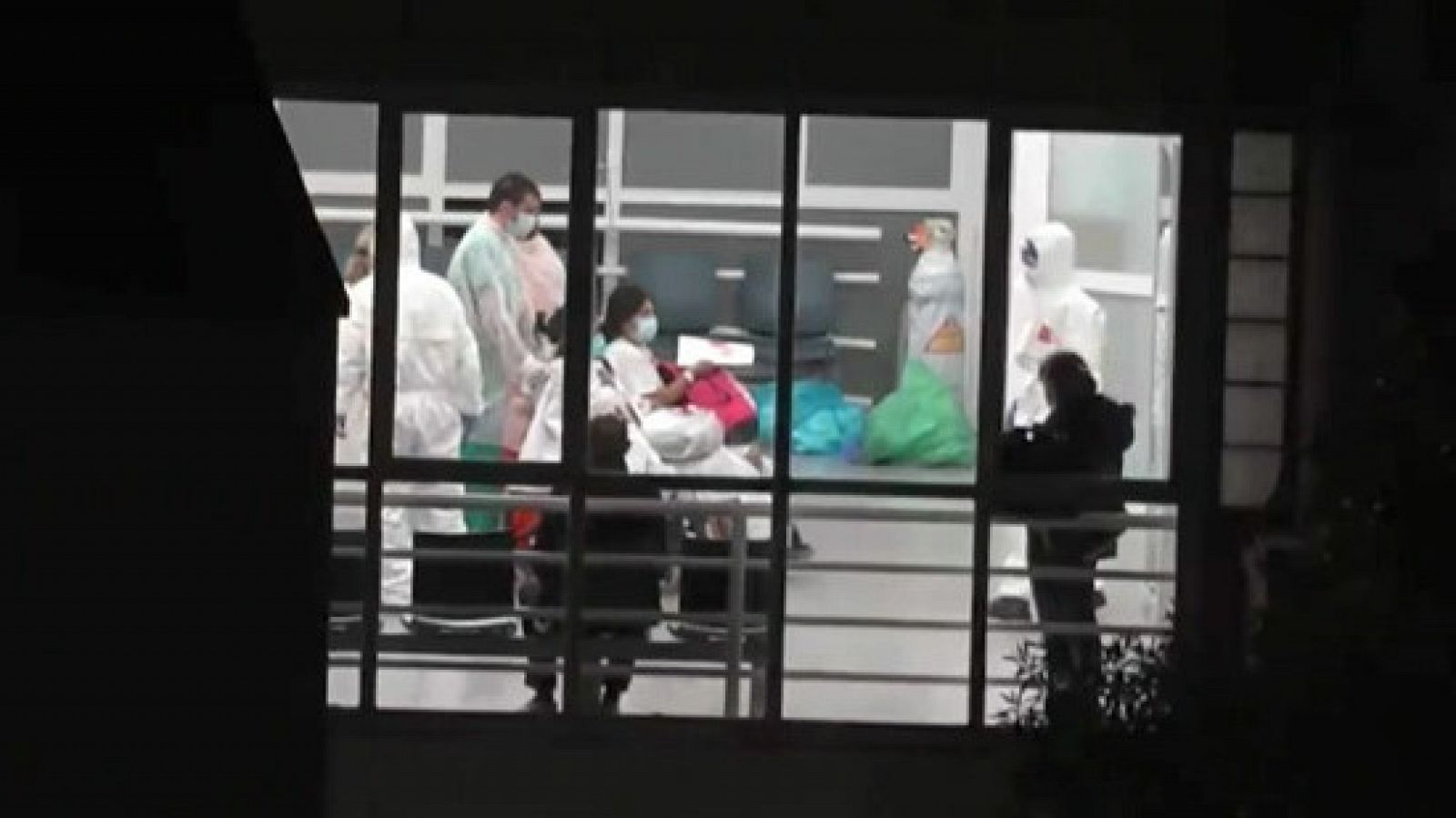 'Desde mi ventana': un corto que homenajea a los profesionales de la sanidad pública | Ver