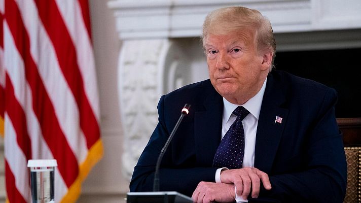 Telediario 1 - Trump insinúa que la caída de un anciano en Buffalo ante la Policía fue un montaje