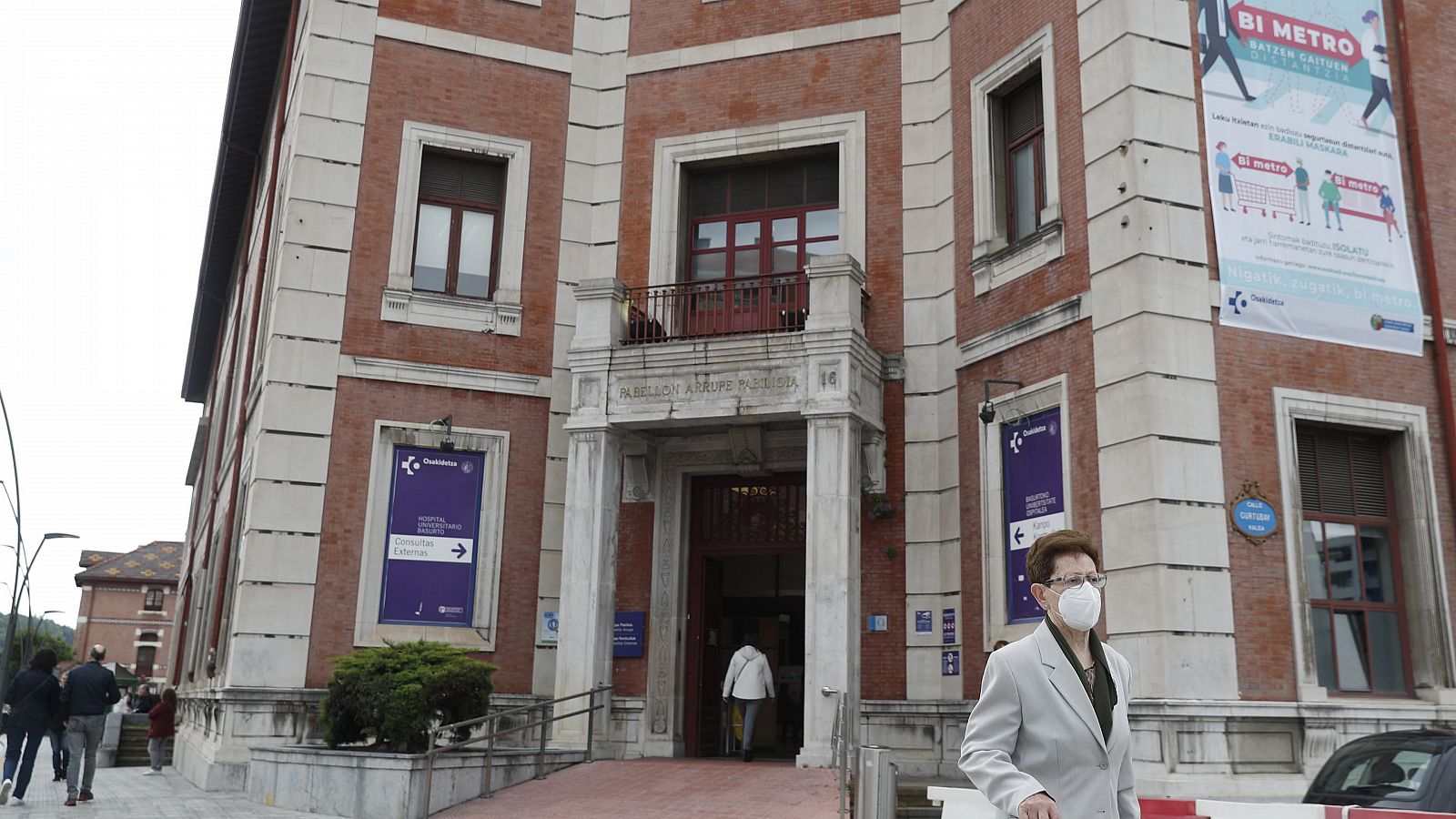 Coronavirus - Un brote en el Hospital de Basurto deja un fallecido y 25 contagiados - RTVE.es