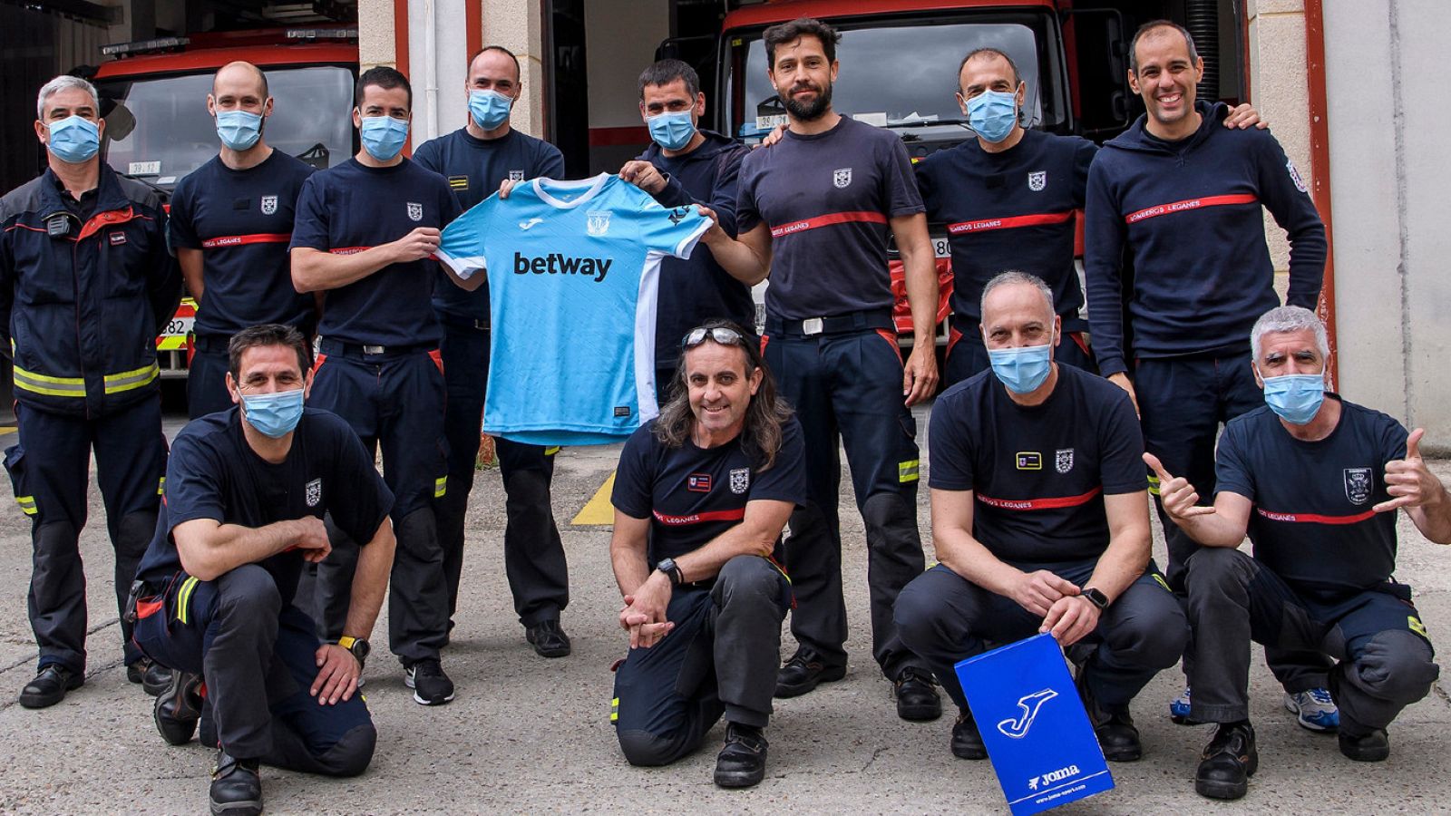 El Leganés homenajea a los "héroes" del coronavirus