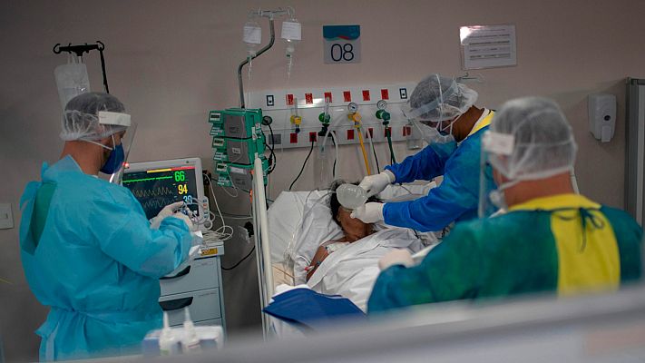 Telediario 1 - El Supremo de Brasil obliga a Bolsonaro a actualizar los datos del coronavirus tras días de apagón informativo