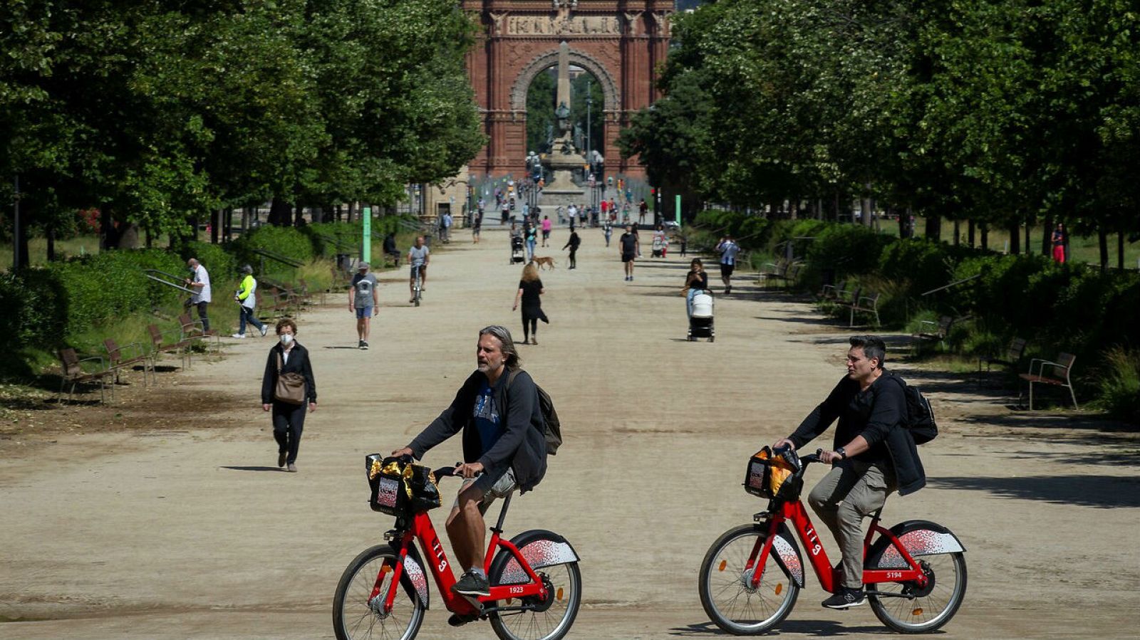 Sanidad notifica 167 nuevos contagios en las últimas 24 horas y mantiene la cifra de 40 fallecidos en la última semana