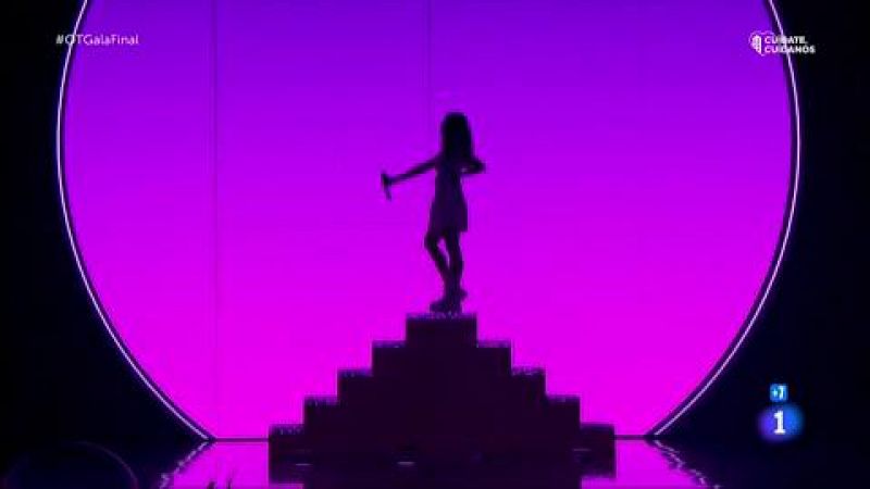 Anaj� canta "7 Rings", de Ariana Grande, en la Gala Final de Operaci�n Triunfo 2020