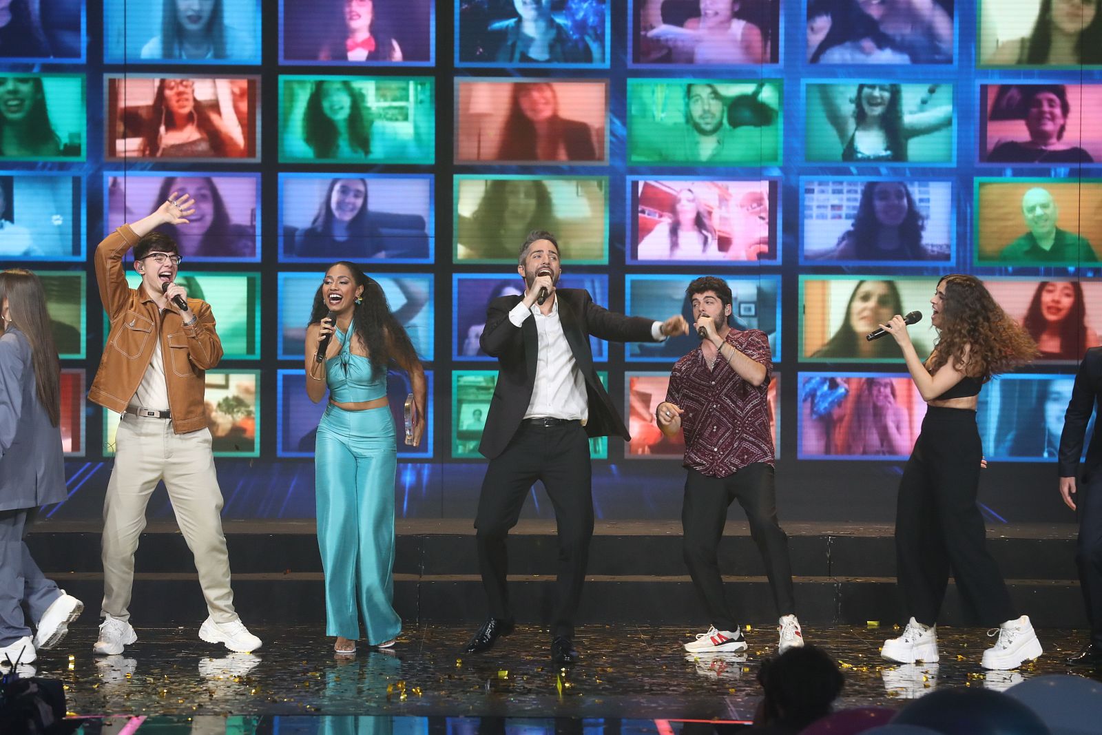 OT 2020 canta "Díselo a la vida", de Rafa Romera, en la Gala Final de Operación Triunfo 2020