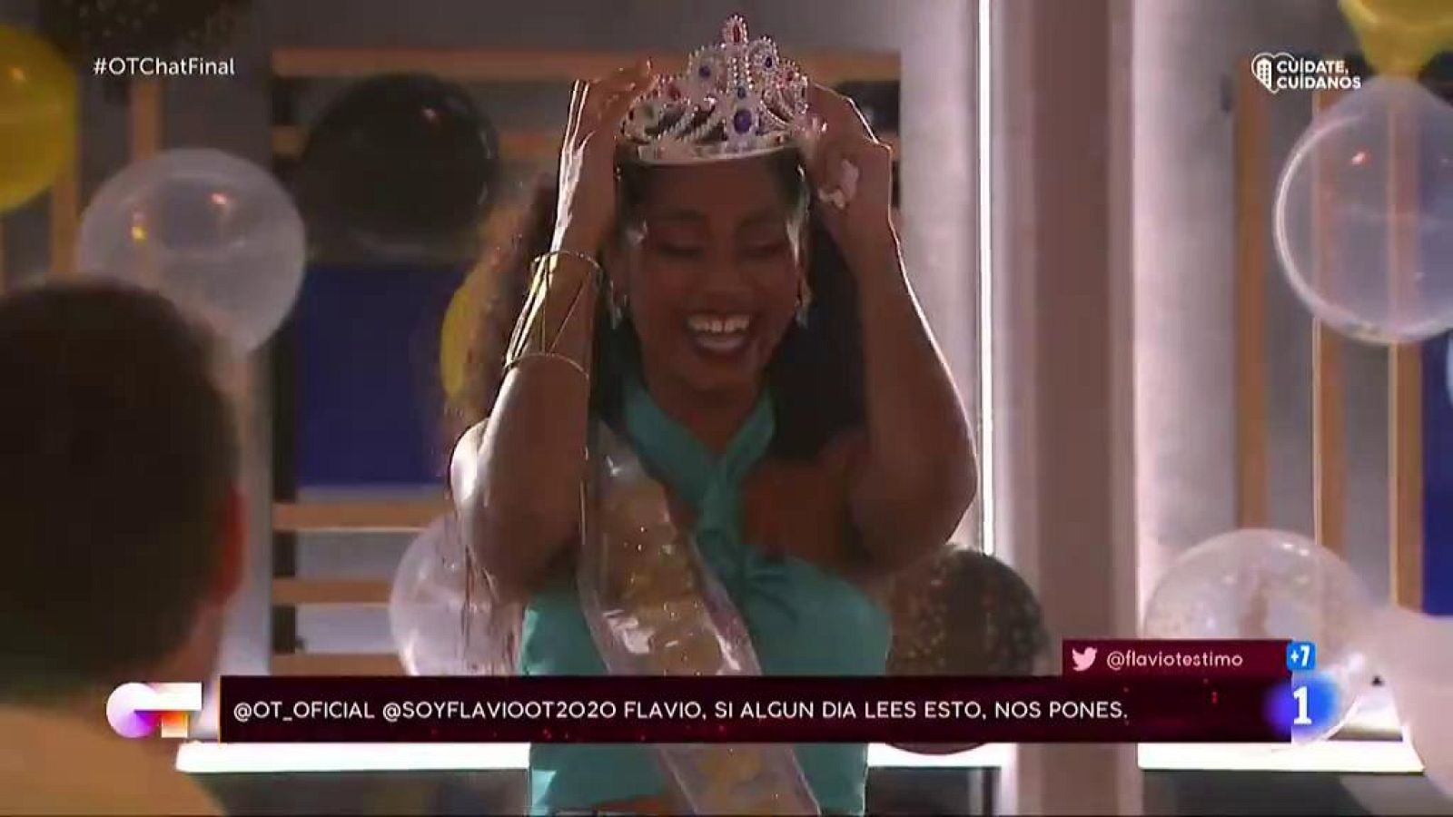 Nia, coronada en la Academia durante El Chat de OT