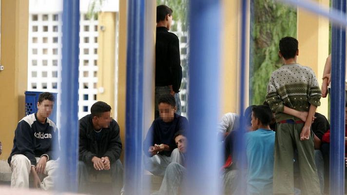 Informativo 24h - Sale a la luz el vídeo de la muerte de un menor marroquí mientras era inmovilizado por seis personas