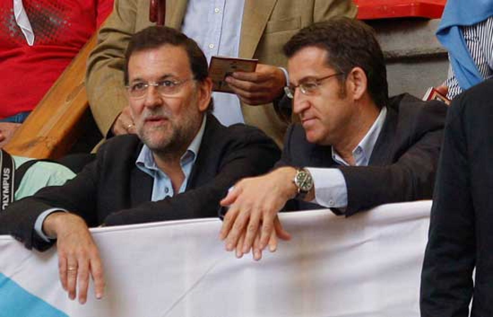 Rajoy dice que las palabras del Rey son "muy oportunas" | Ver