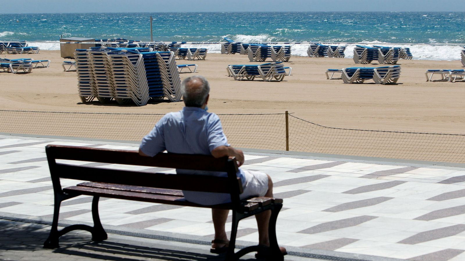 El sector del turismo calcula que cada semana pierde 5.000 millones de euros por el coronavirus - RTVE.es