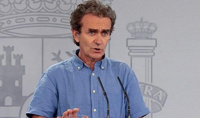 Especiales informativos - Simón pide que una parte de los beneficios de las camisetas con su imagen vayan a las ONG