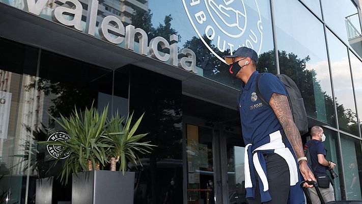 Telediario 1 - Así preparan los equipos la vuelta de la ACB en Valencia