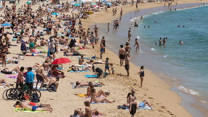 Telediario 1 - Barcelona cierra temporalmente el acceso a cuatro playas