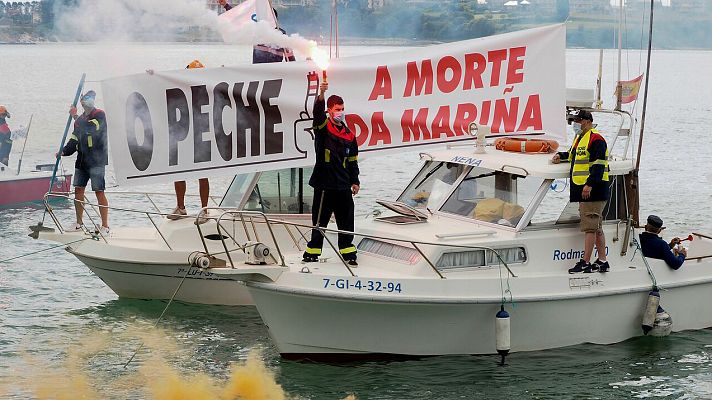 Manifestantes protestan contra los despidos de Alcoa