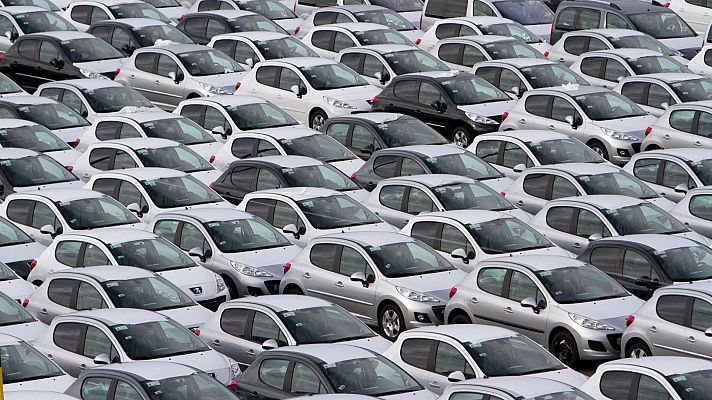 Especiales informativos - El "achatarramiento" de un vehículo de más de diez años y adquirir uno eficiente, condiciones para acceder a la ayuda del plan