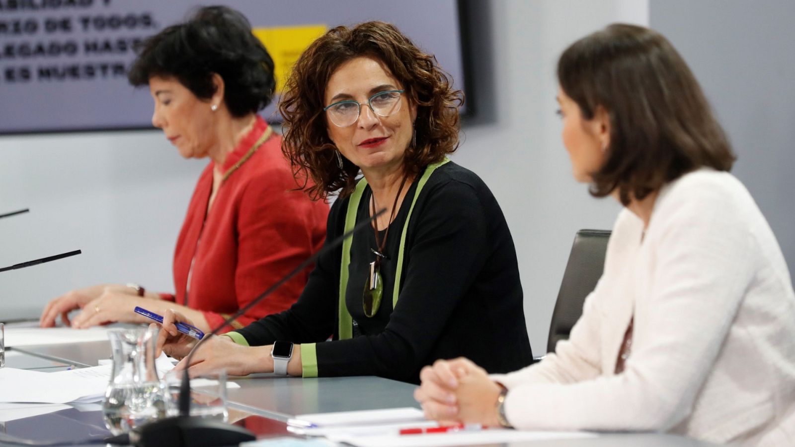 El Gobierno busca apoyos "sin vetos cruzados" para presentar los presupuestos en octubre