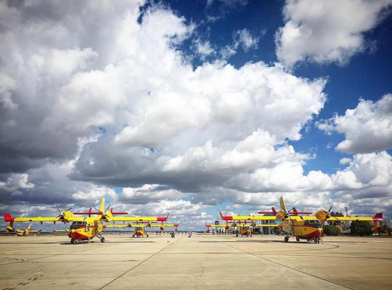 Aviones para extinguir incendios