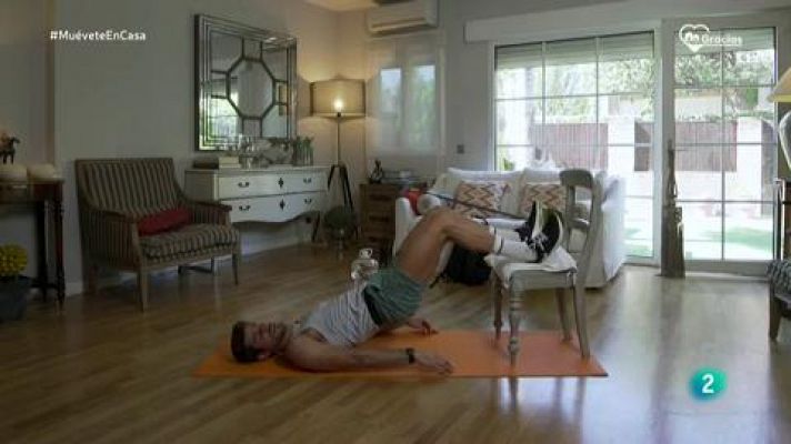 Muévete en casa - ¡Trabaja isquiotibiales, glúteos y abdomen!