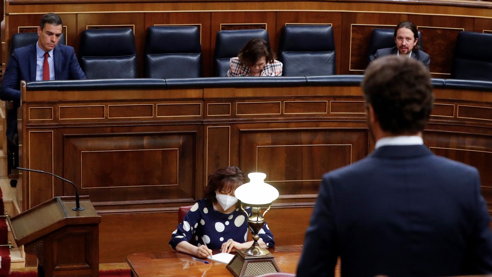 Continúan los reproches en el Congreso entre el Gobierno y el PP pese a las palabras de mano tendida