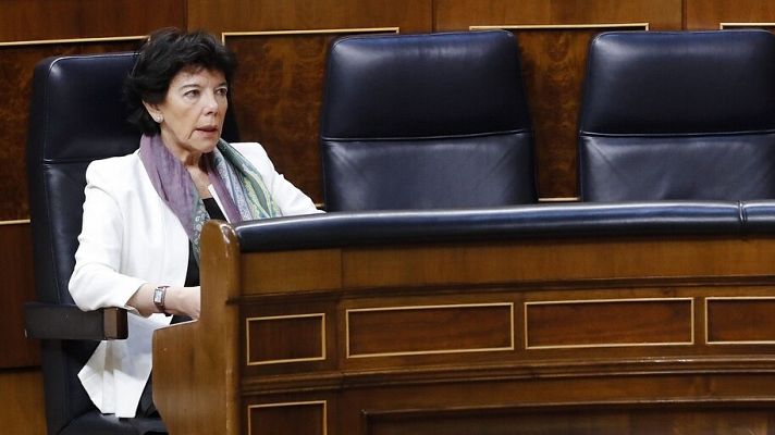 Telediario 1 - La 'ley Celaá' supera el primer examen en el Congreso frente la opisición de PP, Vox y Cs