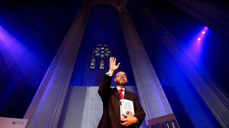 Carlos Ruiz Zafón, el triunfador discreto que batió récords con 'La sombra del viento'