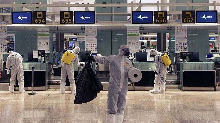 Los turistas que lleguen a España tendrán que pasar tres controles básicos de salud en los aeropuertos