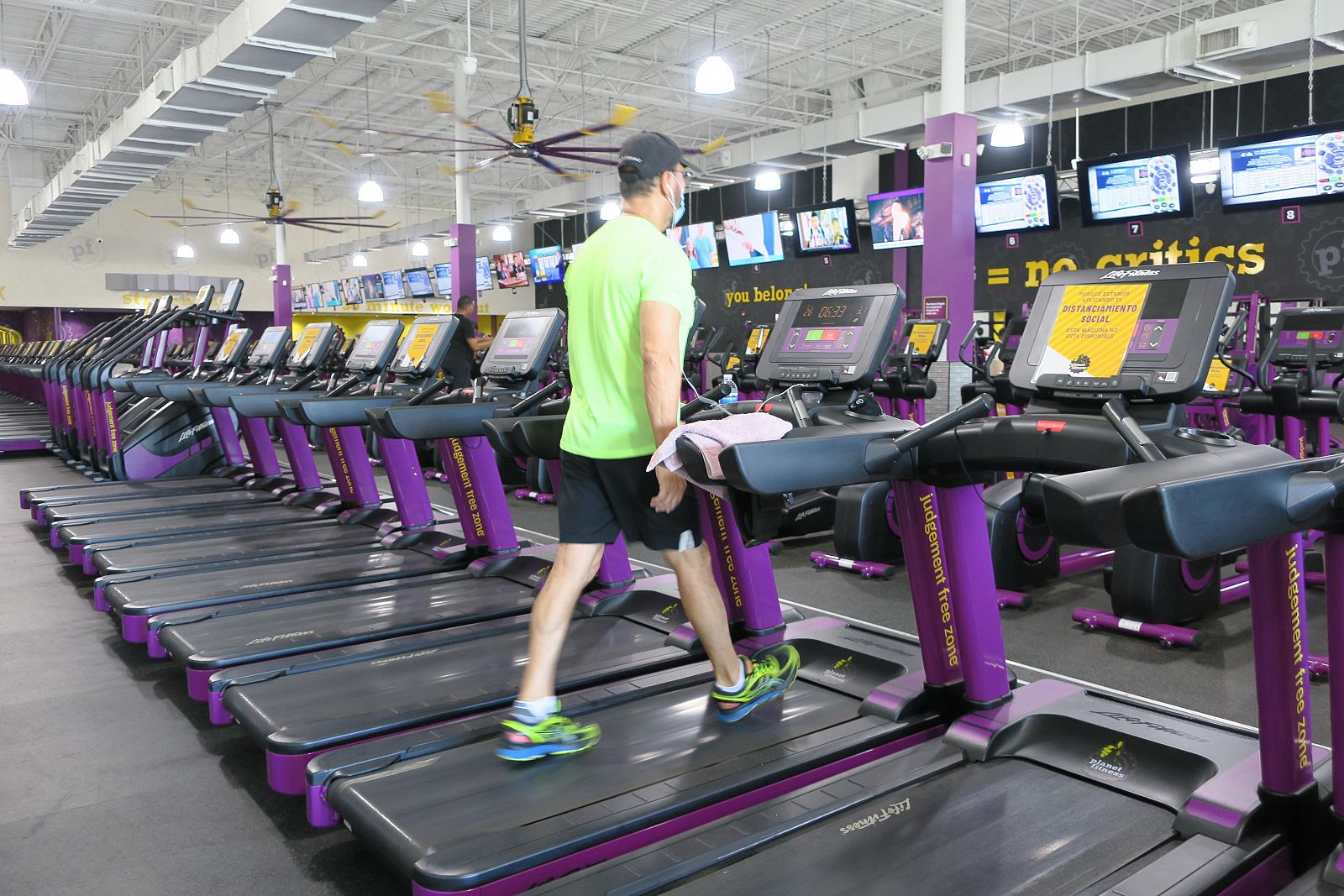 Los gimnasios, con un panorama desolador en la reapertura tras el COVID | Ver