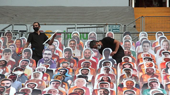 Telediario 1 - Así funcionan los 'Token': una revolucionaria vía de financiación para los clubes