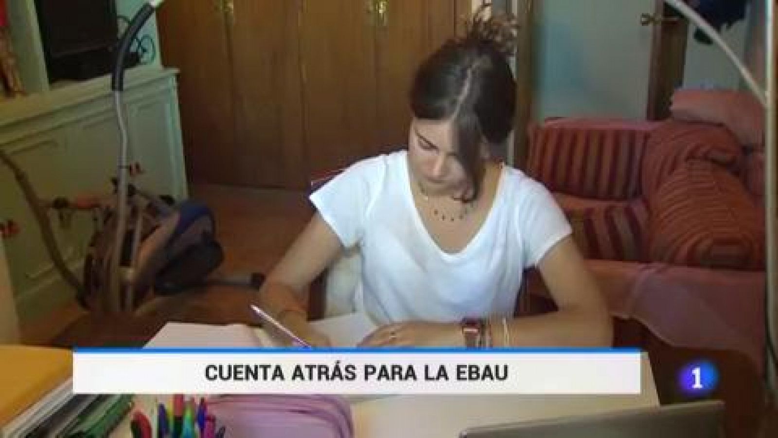 EBAU | Los estudiantes españoles se examinan de la EBAU