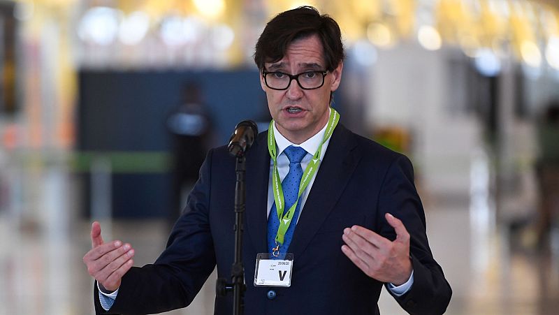 Salvador Illa asegura que el Gobierno no recomendó "en ningún momento" no derivar a ancianos a hospitales