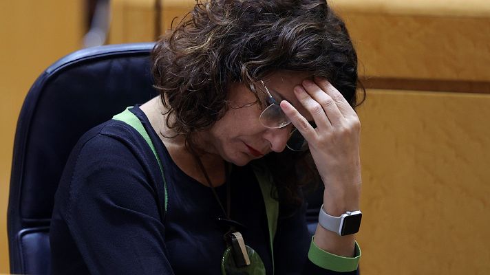 Telediario 1 - El Gobierno se centra ya en los Presupuestos de 2021, muy trastocados por la pandemia