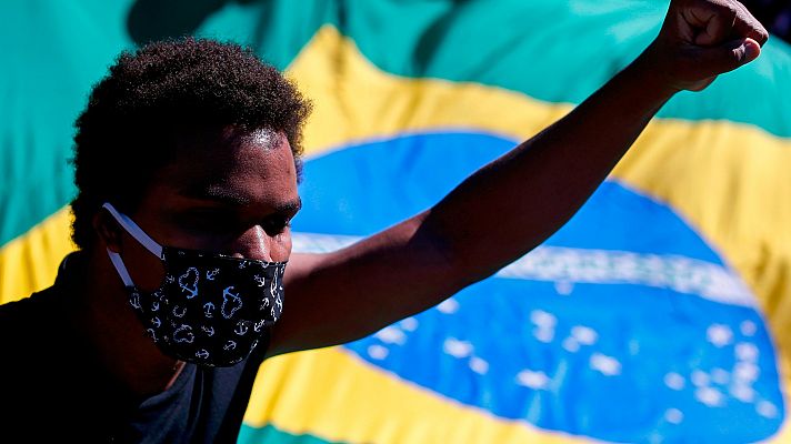 La crisis sanitaria tensa la política en Brasil