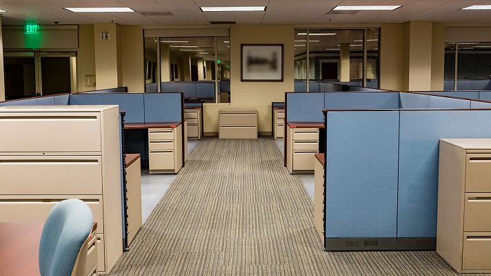 Telediario 1 - Más de dos millones de trabajadores siguen en un ERTE