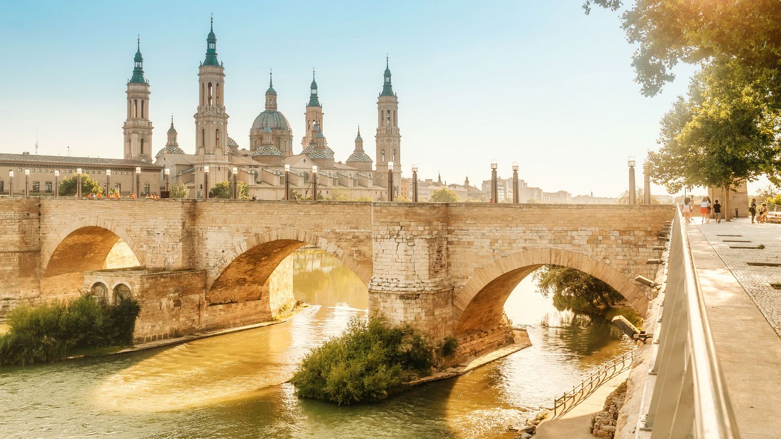 Temperaturas significativamente altas en los valles del Ebro y del Guadalquivir - Ver ahora