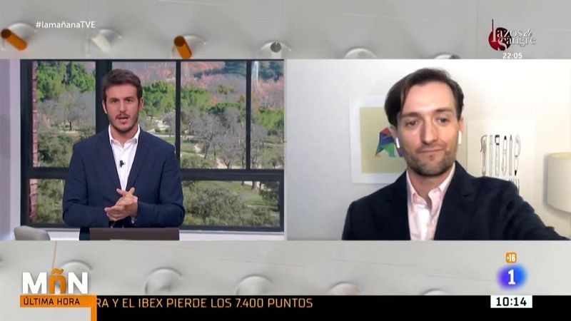 Tomás Pueyo, experto mundial en el seguimiento de la pandemia, critica el protocolo en los aeropuertos: "Es una locura"