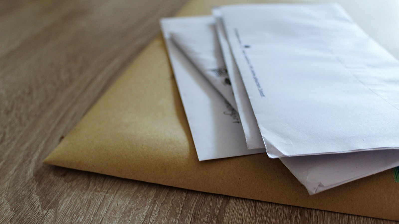 El voto por correo se renueva para 'esquivar' el coronavirus - RTVE.es - Telediario 1 | Ver