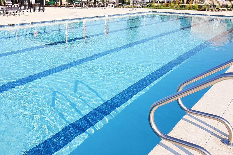 España Directo - Nuevas reglas en las piscinas comunitarias