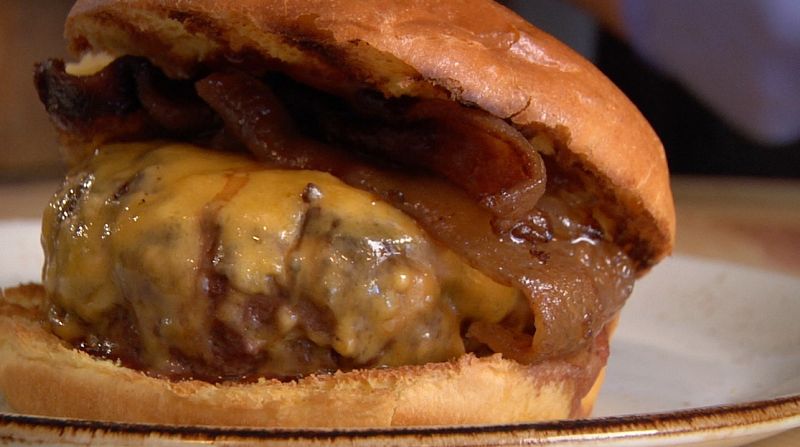 Aquí la Tierra - Receta de la hamburguesa de Juancho's BBQ