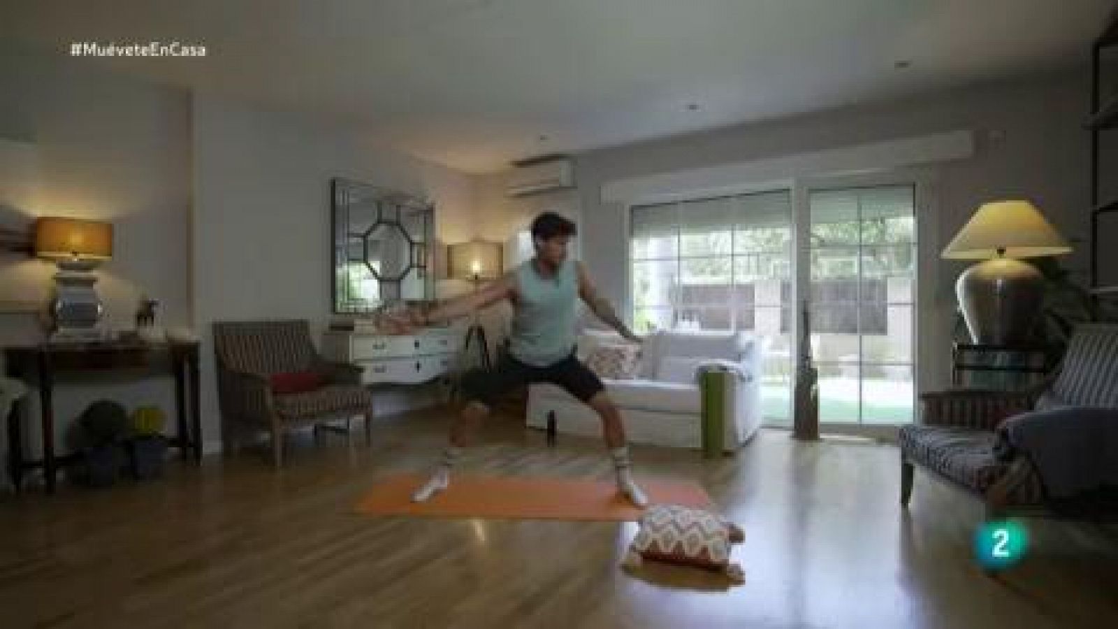 ¡Prepara el cuerpo para una clase de flexibilidad y equilibrio! | Muévete en casa