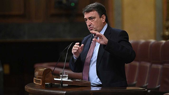 Aitor Esteban: "No he aceptado ni aceptaré ninguna merma de las competencias de Euskadi"