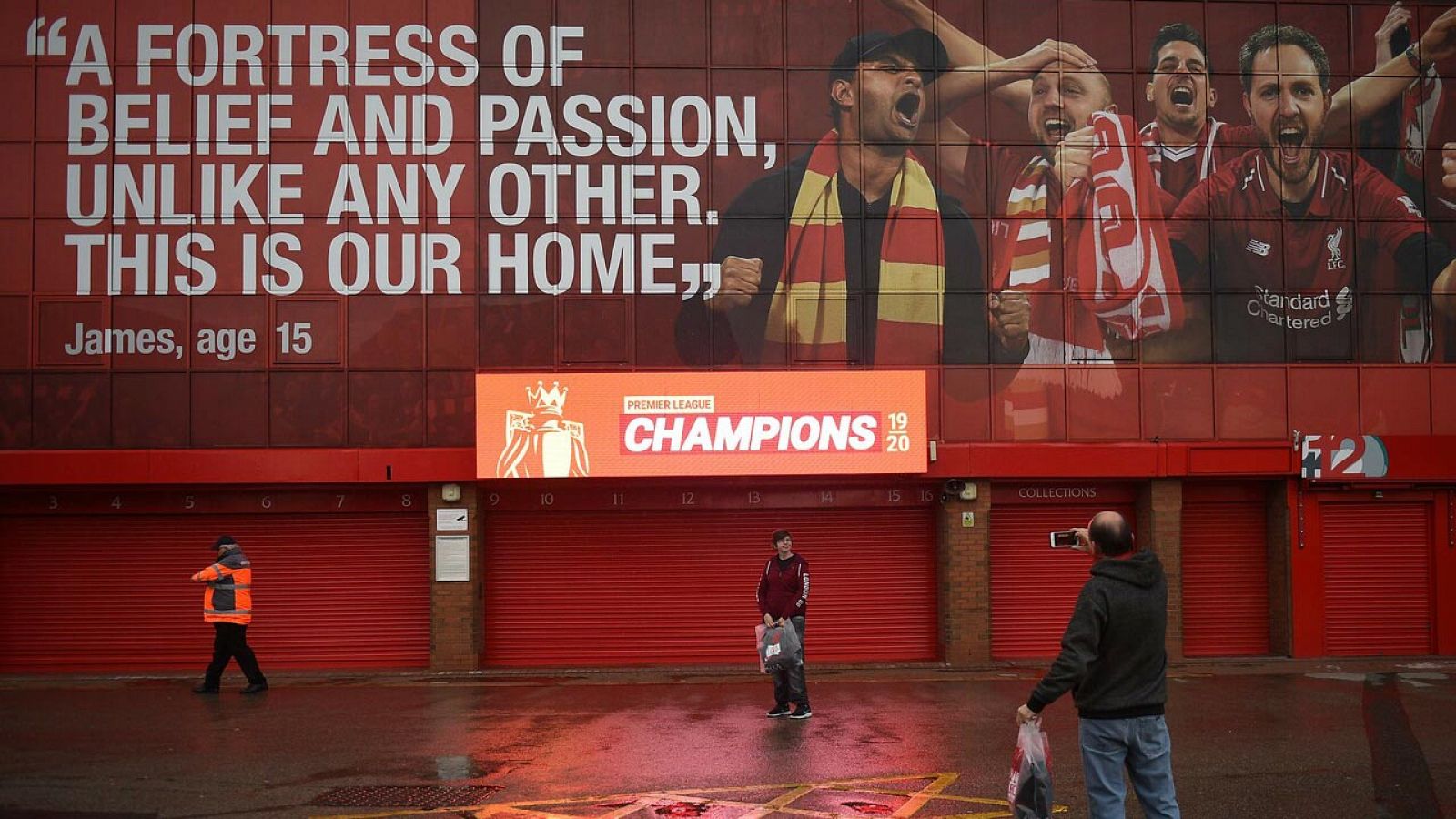 Premier League | El rojo vuelve a teñir las calles de Liverpool