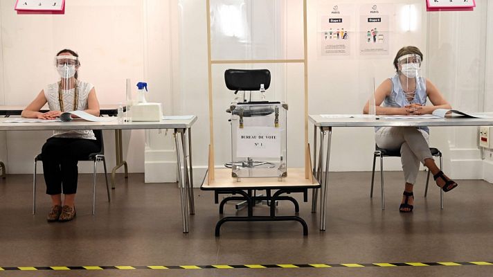 Francia celebra la segunda vuelta de las elecciones municipales aplazadas por el coronavirus