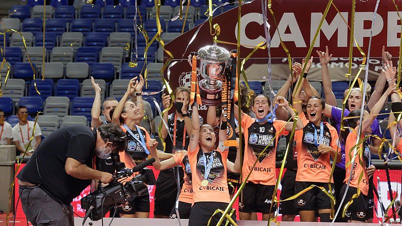 Vídeo: El Burela se impone al Alcorcón y logra su tercera liga femenina de fútbol sala